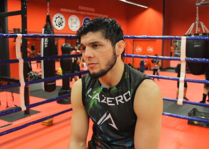 Tofiq Musayev “Bellator”da 27 saniyəyə qələbə qazandı 