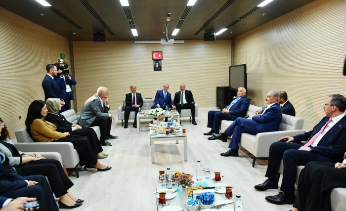 İslamiadanın açılışında iştirak edən rəsmilərin şərəfinə şam yeməyi verilib - FOTOLAR