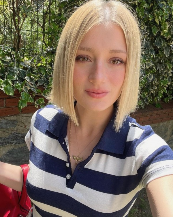 Məşhur aktrisa "Baba" serialında - FOTO