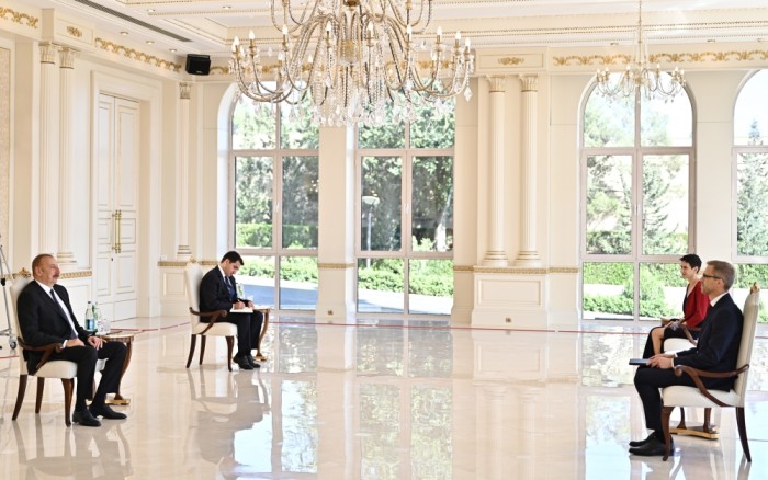 Prezident yeni səfirlərin etimadnamələrini qəbul etdi - FOTOLAR (YENİLƏNİB)