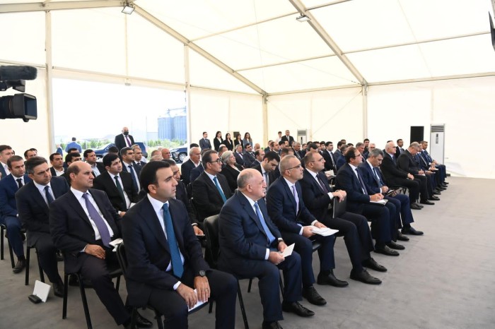 Əli Əsədov müşavirə keçirdi - Tapşırıqlar verdi (FOTO)