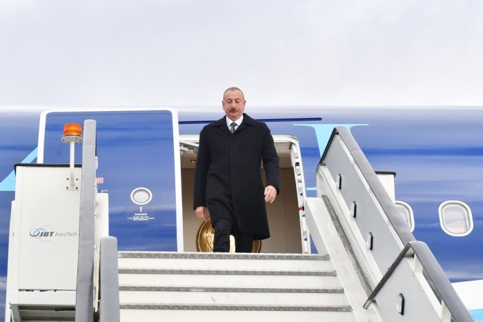 İlham Əliyev Rusiyaya getdi - YENİLƏNİB