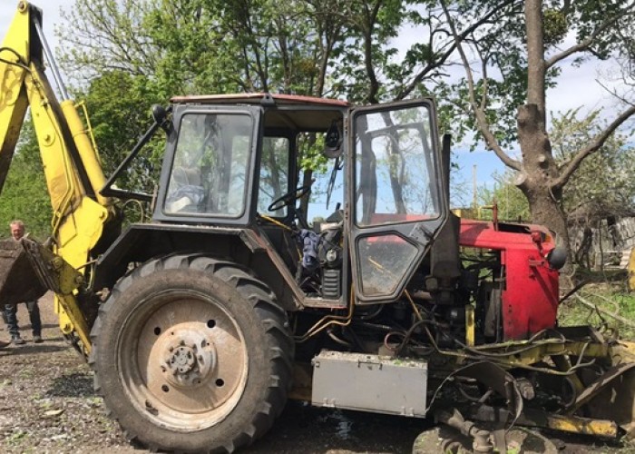 Füzulidə traktor minaya düşdü - YENİLƏNİB