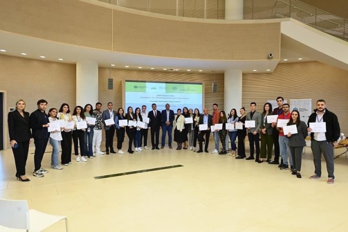 “Audiovizual media mühitində universal jurnalist” mövzusunda keçirilən təlimlər yekunlaşıb - FOTO