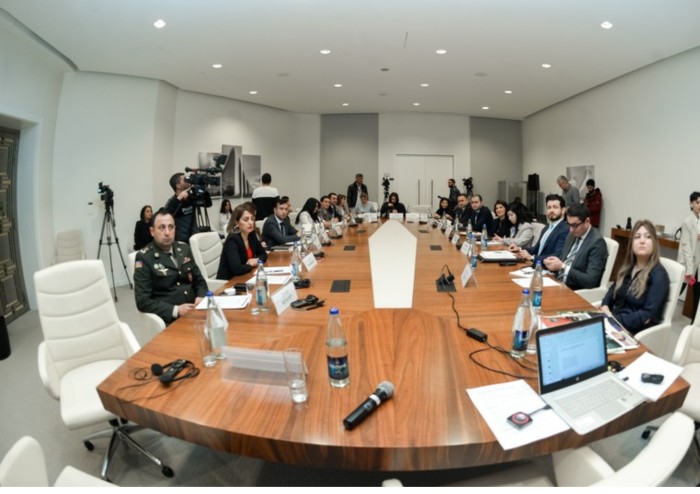 Mətbuat katibləri üçün yeni təlimlərə başlanıldı - FOTOLAR