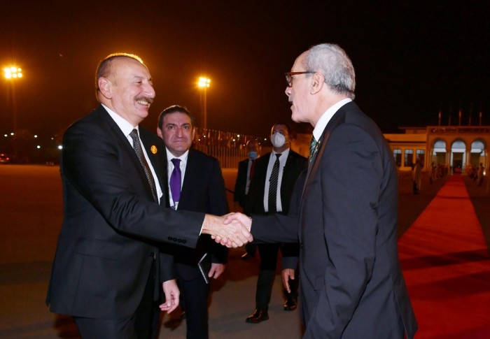 İlham Əliyevin Əlcəzairə səfəri başa çatıb