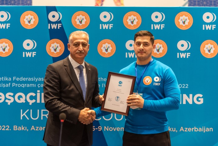 Ağır atletika üzrə beynəlxalq məşqçilik kursu keçirilib - FOTO