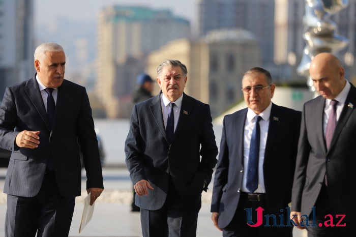 YAP-ın 30 illik yubiley tədbiri başladı - FOTOLAR