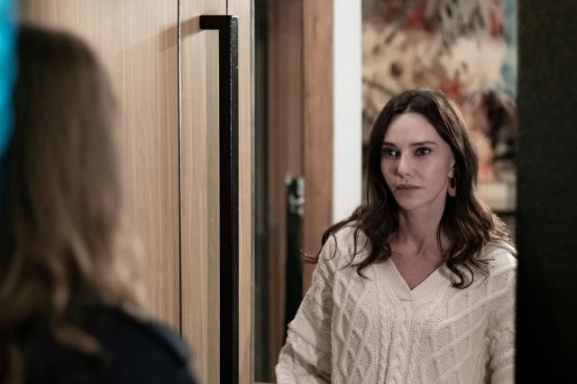 Məşhur aktrisa "Camdakı kız"dan ayrılır - FOTO