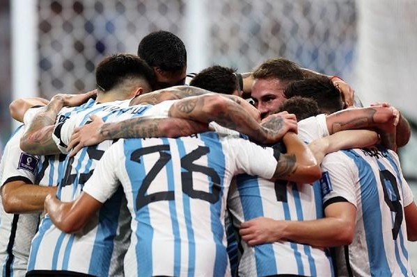 Argentina yığması 1/4 finalda Niderlandla qarşılaşacaq - YENİLƏNİB