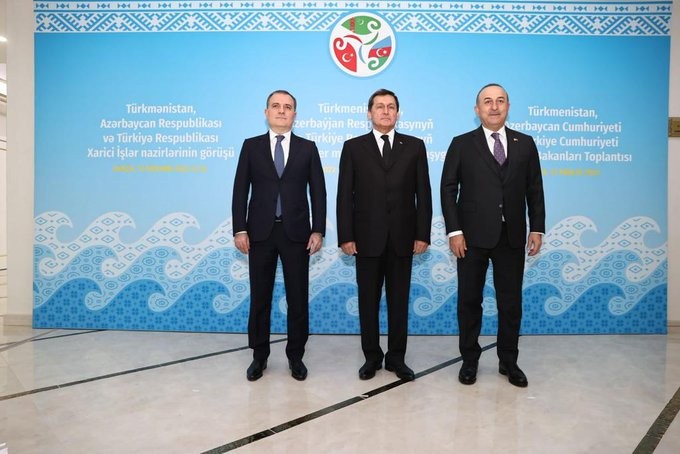 Azərbaycan, Türkiyə və Türkmənistan XİN başçıları görüşdü - FOTO