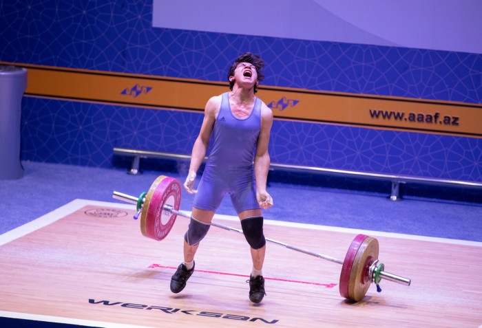 İsa Rüstəmov zirvədə qərarlaşdı - FOTOLAR