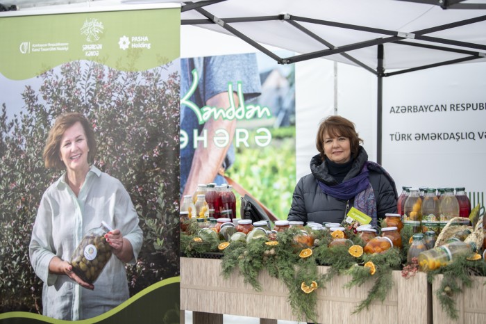 “Kənddən Şəhərə” yarmarkasında aqroturizm təsərrüfatlarının təqdimatı olub - FOTOLAR