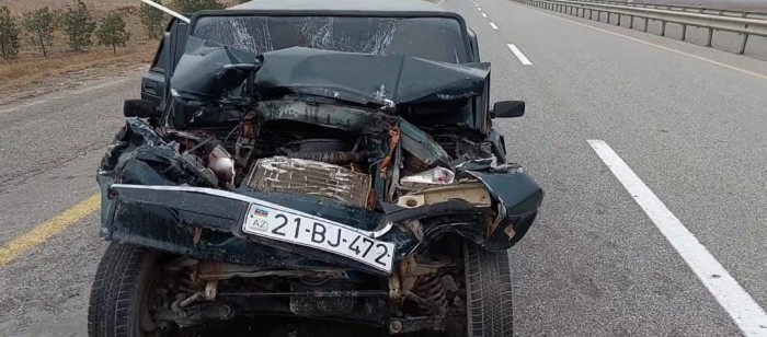 Goranboyda VAZ traktora çırpıldı - FOTO