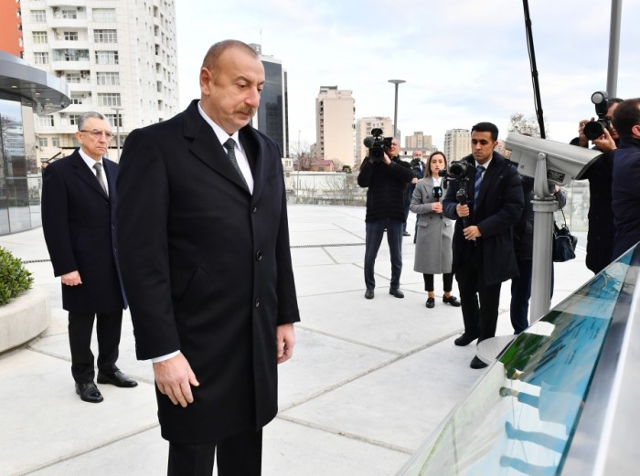İlham Əliyev Mərkəzi Parkın ikinci hissəsinin açılışında - YENİLƏNİB