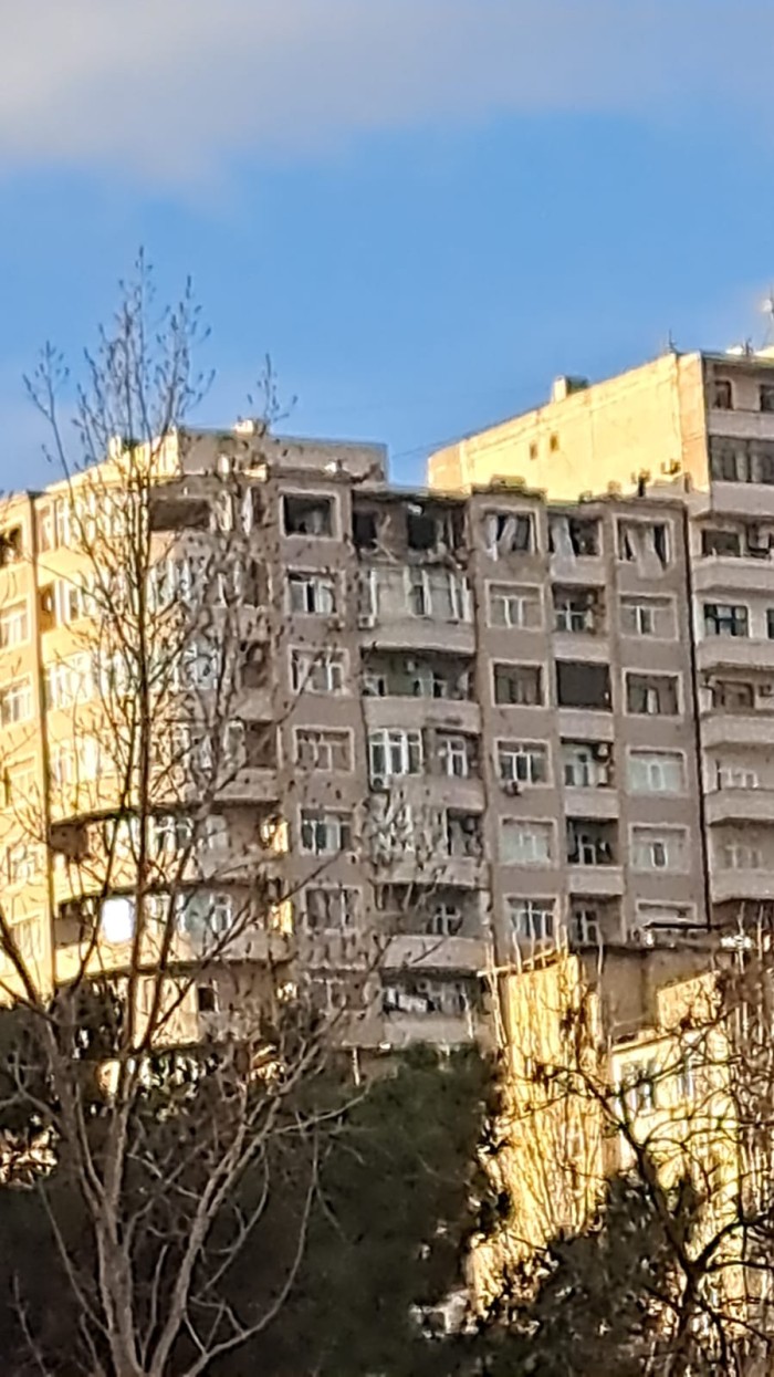 Bakıda yaşayış binasında güclü partlayış, ölən və yaralılar var - VİDEO (FOTOLAR+YENİLƏNİB)
