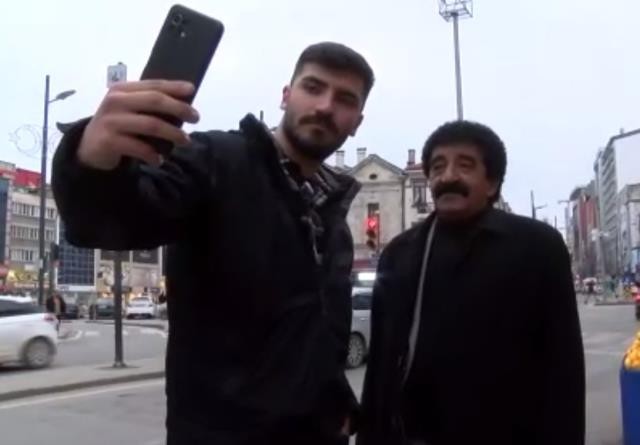 Müslüm Gürsəsə bənzərliyi ilə diqqət çəkdi - FOTOLAR