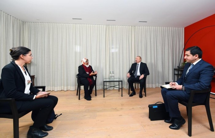 İlham Əliyev Davosda BMT rəsmisi ilə görüşdü - YENİLƏNİB (FOTO)