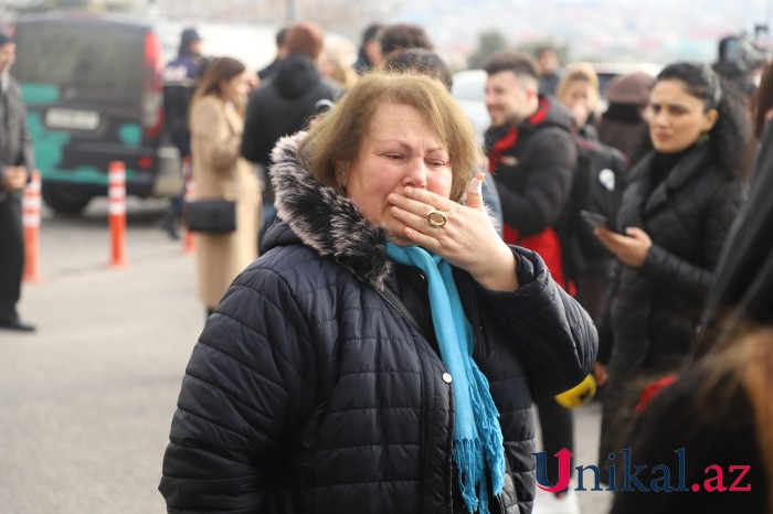 "Toppuş bacı" dəfn edildi - YENİLƏNİB (FOTO+VİDEO)