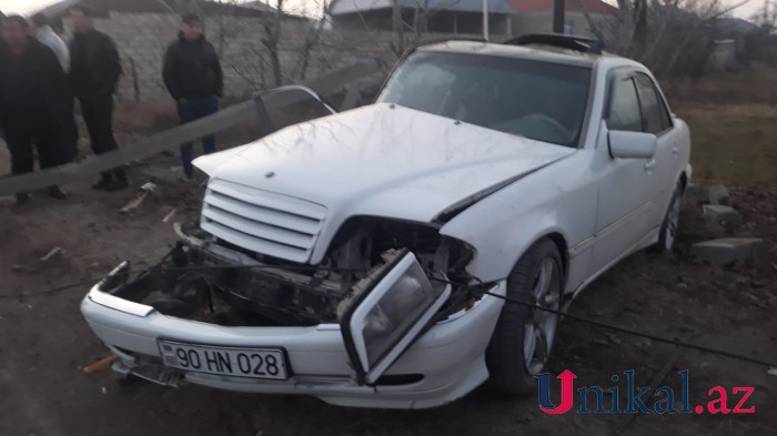 Tovuzda təcili yardımın əməkdaşı qəzaya düşüb, vəziyyəti ağırdır - FOTO