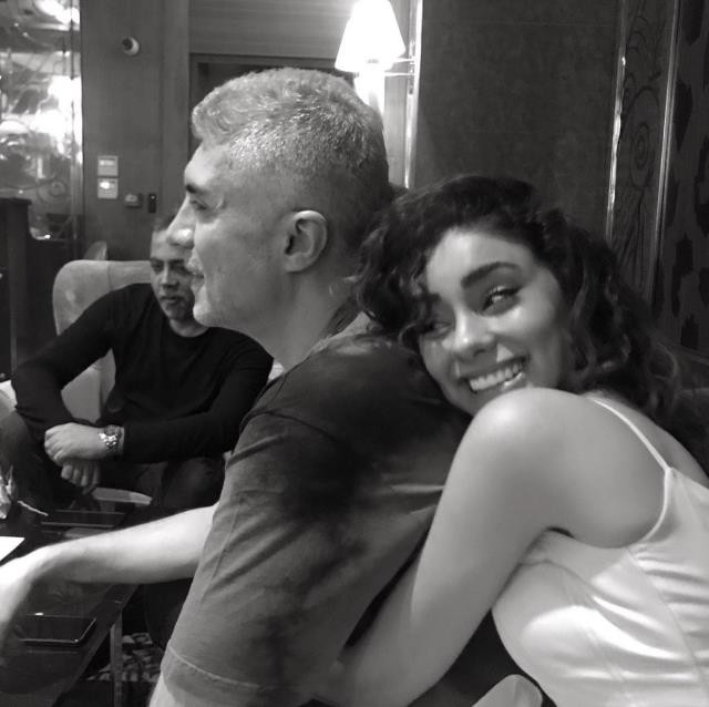 Özcan Dəniz özündən 22 yaş kiçik sevgilisi ilə evləndi  - FOTOLAR