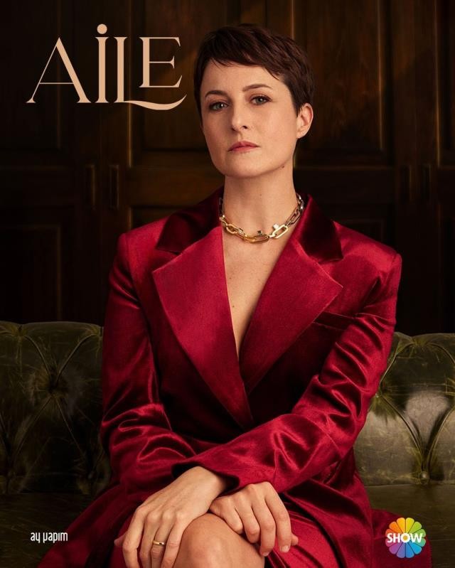 Məşhur aktrisa "Ailə"də rol aldı - FOTO