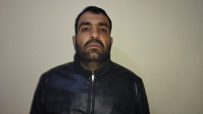 Üç mağazadan 20 min manatlıq oğurluq oldu - FOTOLAR