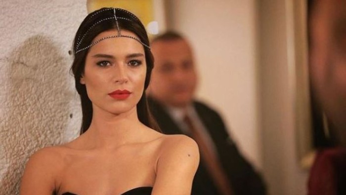 Məşhur aktrisa "Ego"da - FOTO