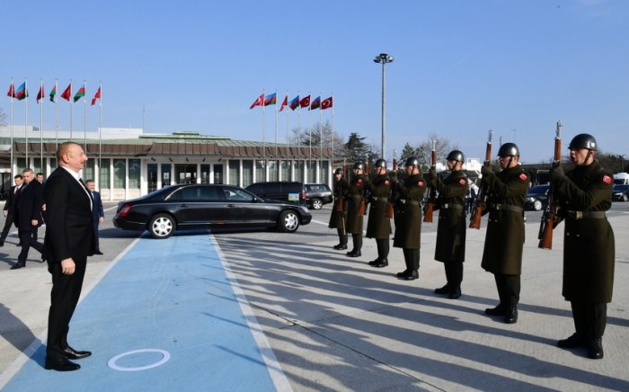 Prezidentin Türkiyəyə işgüzar səfəri başa çatdı - FOTO