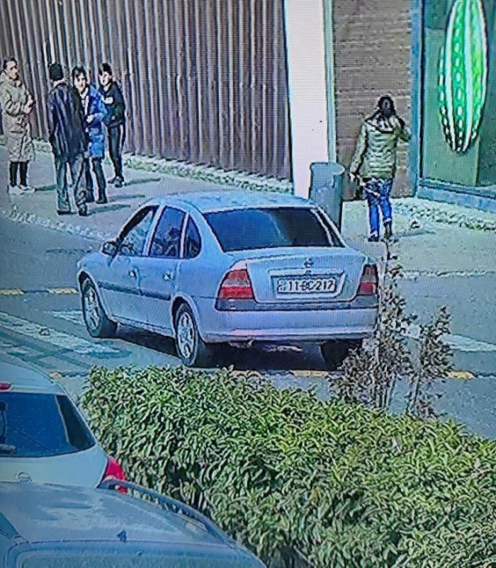 Hipermarketə silahlı basqının anbaan GÖRÜNTÜLƏRİ - YENİLƏNİR