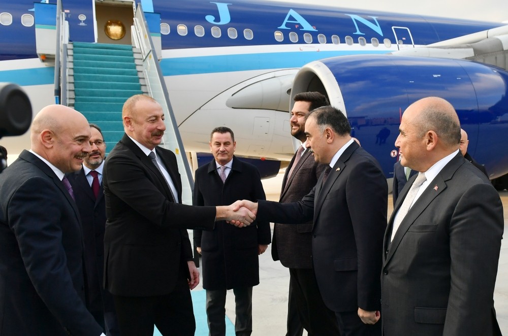 İlham Əliyev Türkiyəyə GETDİ - FOTO