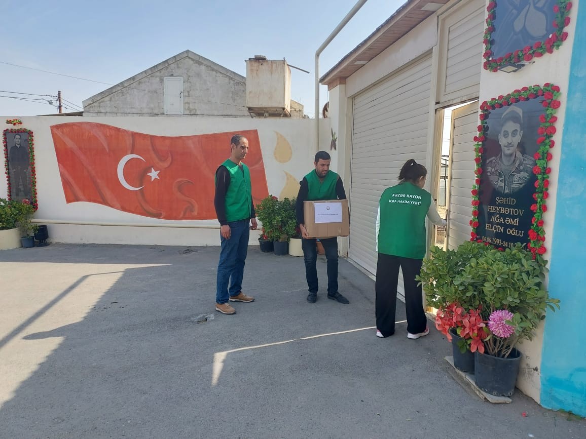 Xəzər rayonunda Novruz bayramı münasibətilə şəhidlər yad edildi - FOTOLAR
