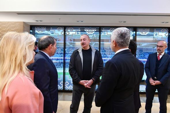 İlham Əliyev və Mehriban Əliyeva “Qarabağ” - “Qalatasaray” oyununa baxıblar - YENİLƏNİB - FOTO