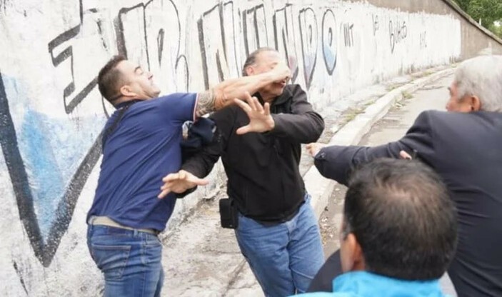 Argentinada avtobus sürücüləri naziri döydülər