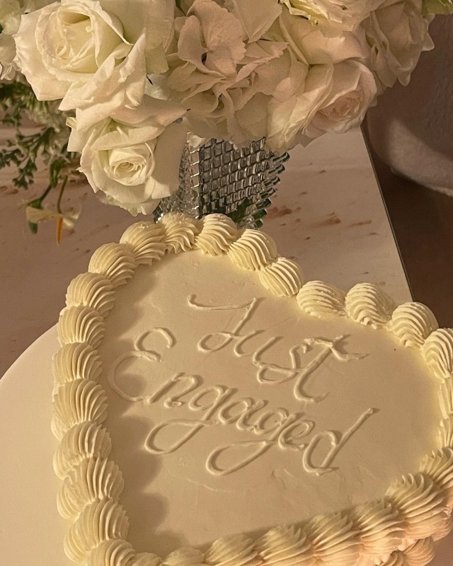 "Yasak Elma"nın "Yıldız"ı nişanlandı - FOTOLAR