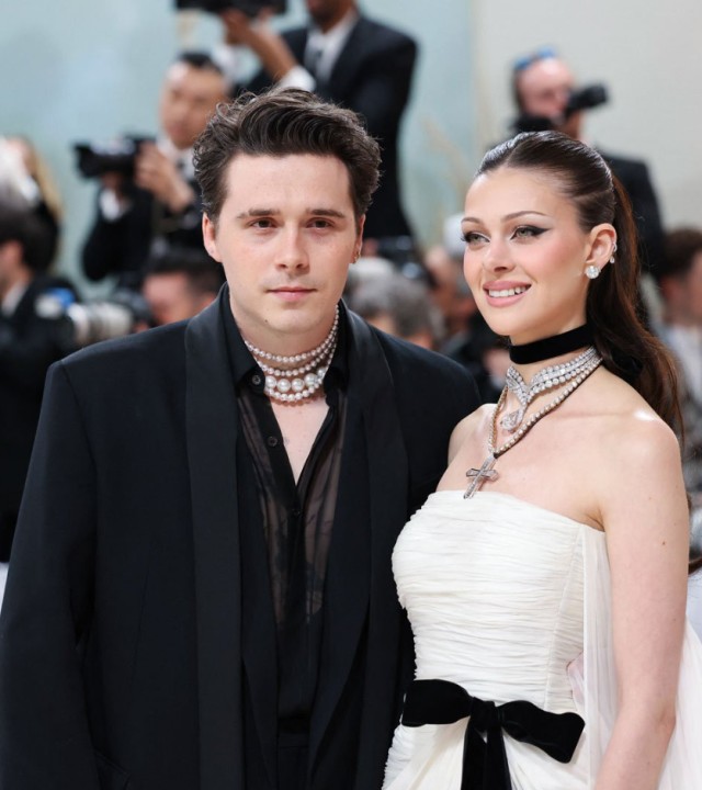 Qala gecəsində geyimləri ilə diqqət çəkdilər - FOTOLAR