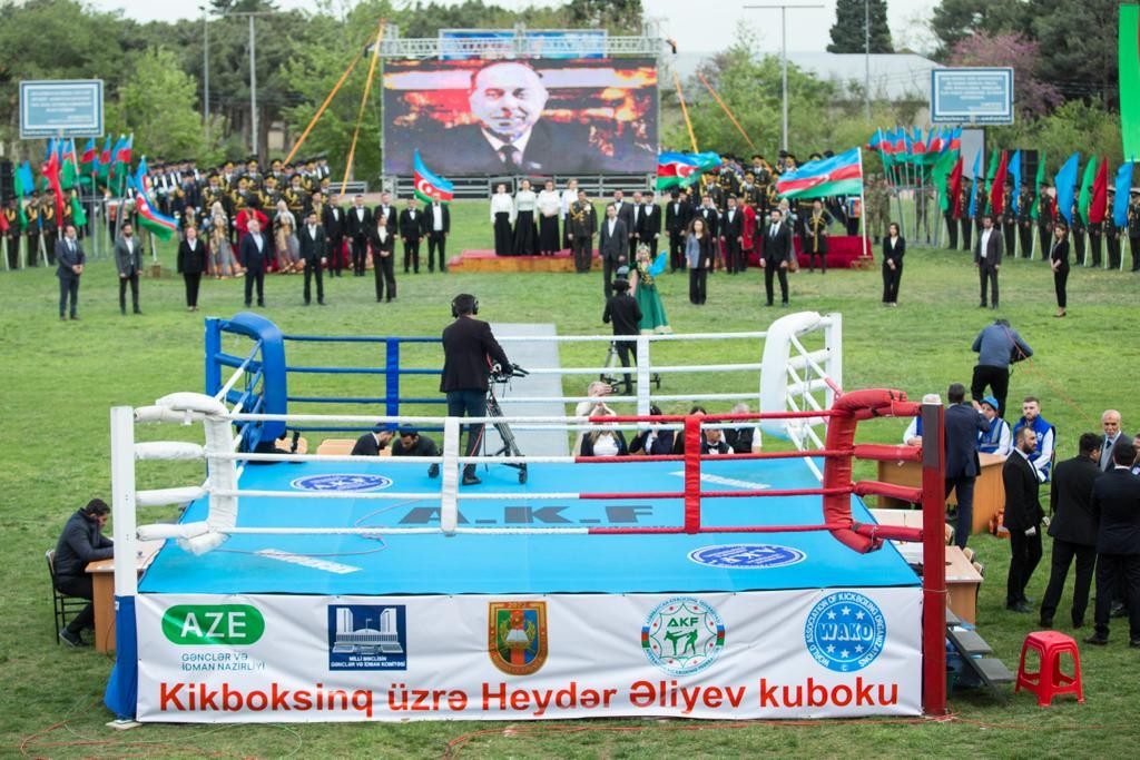 Kikboksinq üzrə Heydər Əliyev kuboku yarışının final mərhələsi keçirilib - FOTOLAR