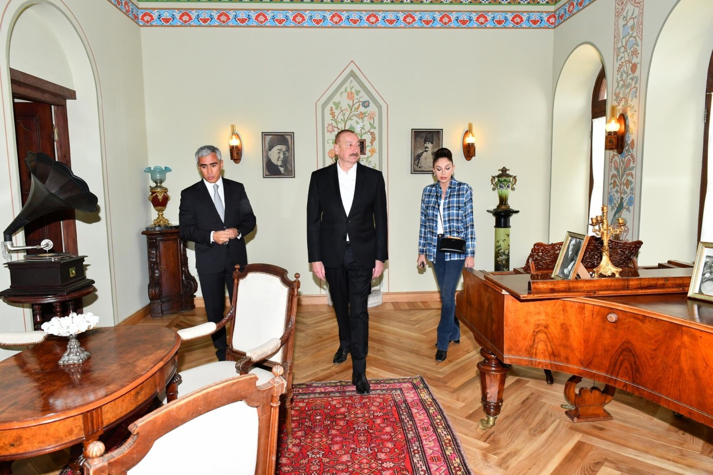 Şuşada Mehmandarovların malikanə kompleksinin açılışı olub - FOTOLAR