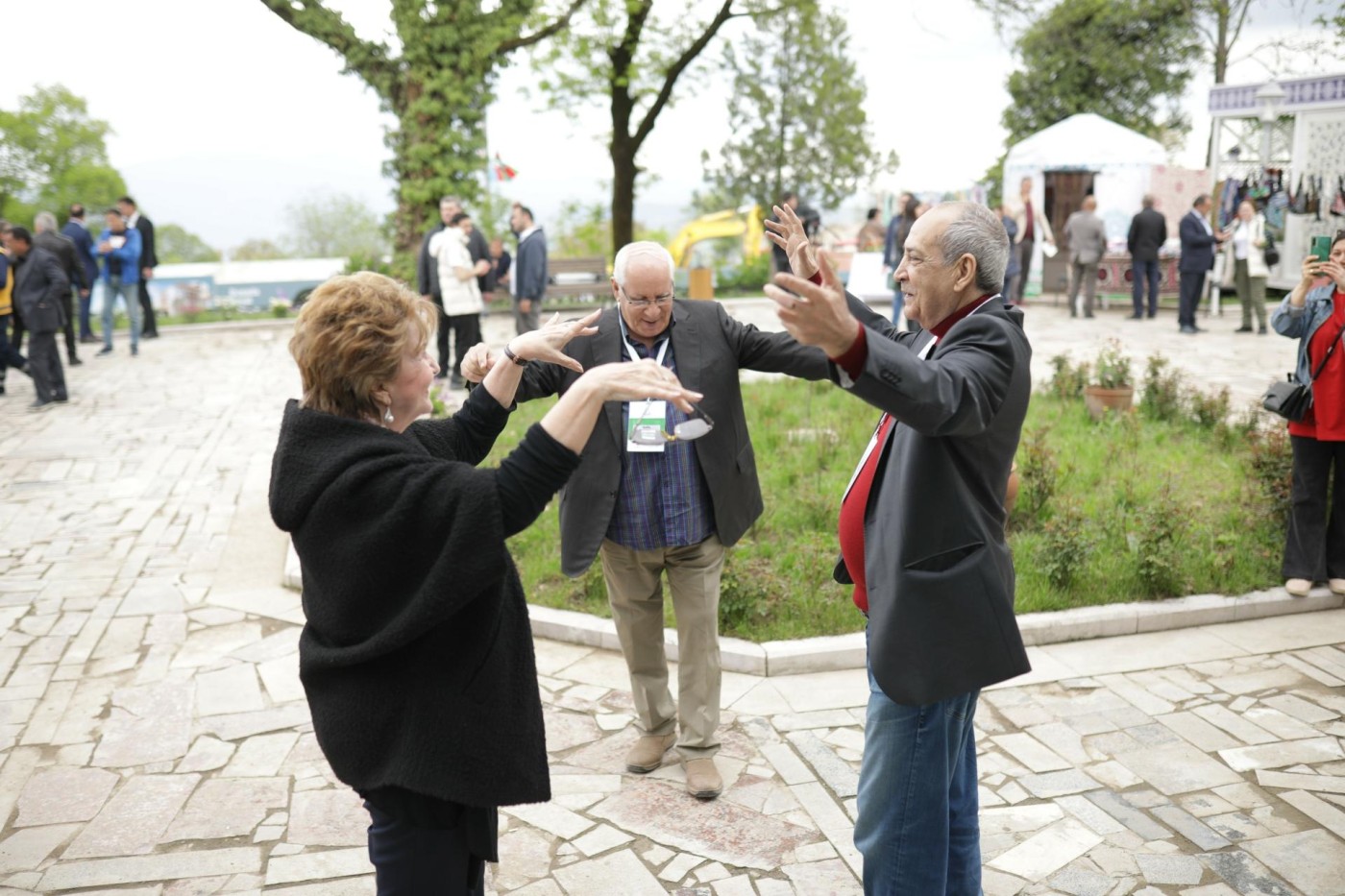 "Xarıbülbül" Beynəlxalq Musiqi Festivalı başlayıb - FOTOLAR