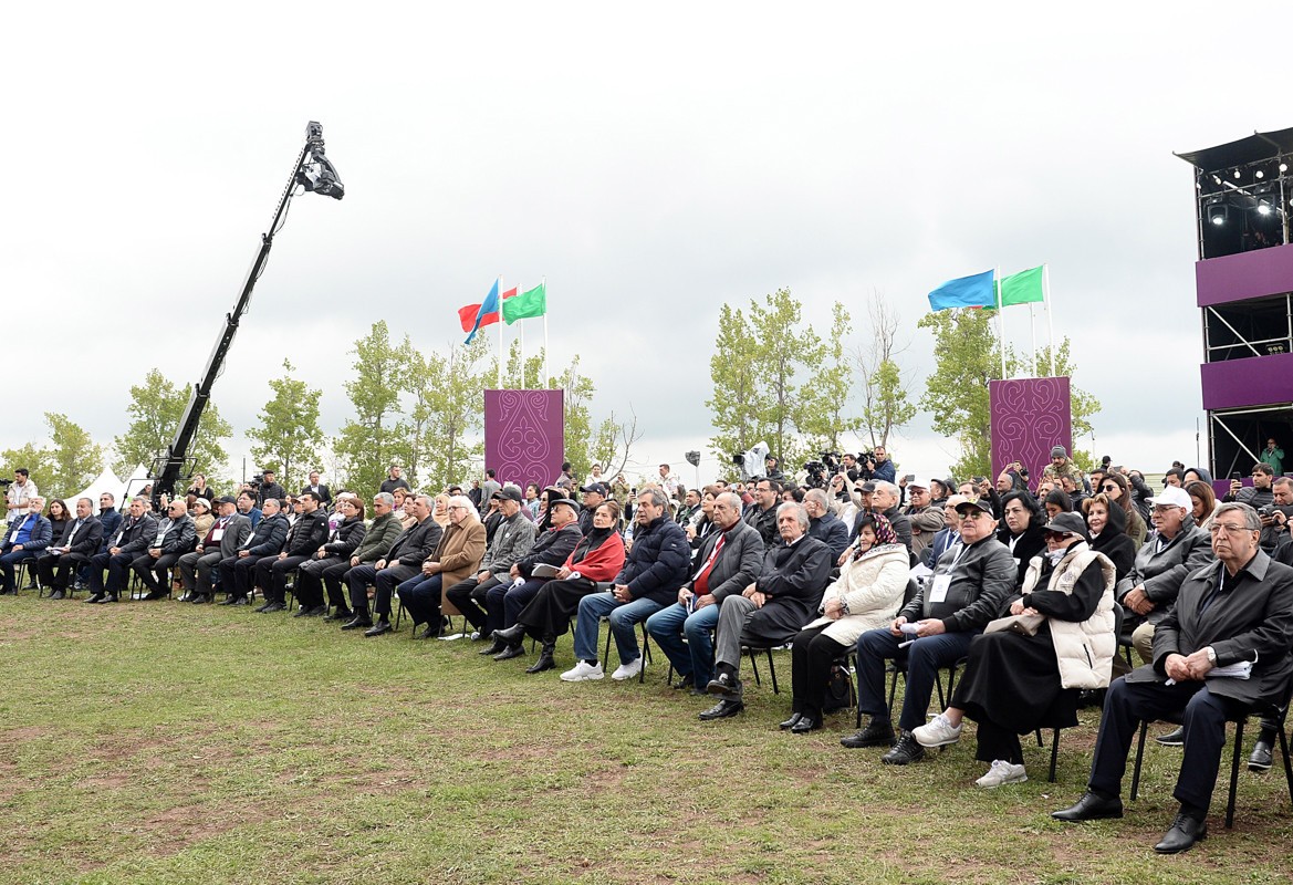 Cıdır düzündə "Xarıbülbül" festivalının açılış konserti olub - FOTOLAR