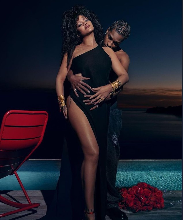 Rihanna 1 ildən sonra övladının adını açıqladı - FOTOLAR