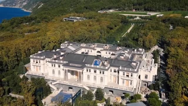 Putinin Qara dənizdə gizli bunkeri ORTAYA ÇIXDI - FOTO