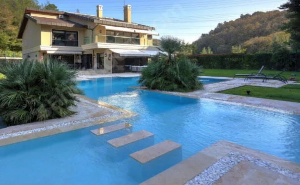 Evinə 118 milyon qiymət qoydu, amma… - FOTO