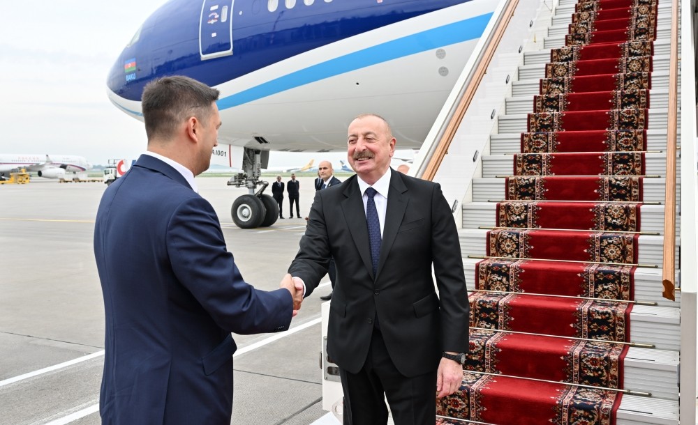 İlham Əliyev Rusiyaya getdi - FOTOLAR