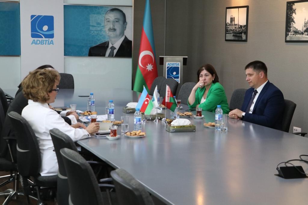 Belarusun təhsil nazirinin müavini ASAPES-də - FOTO