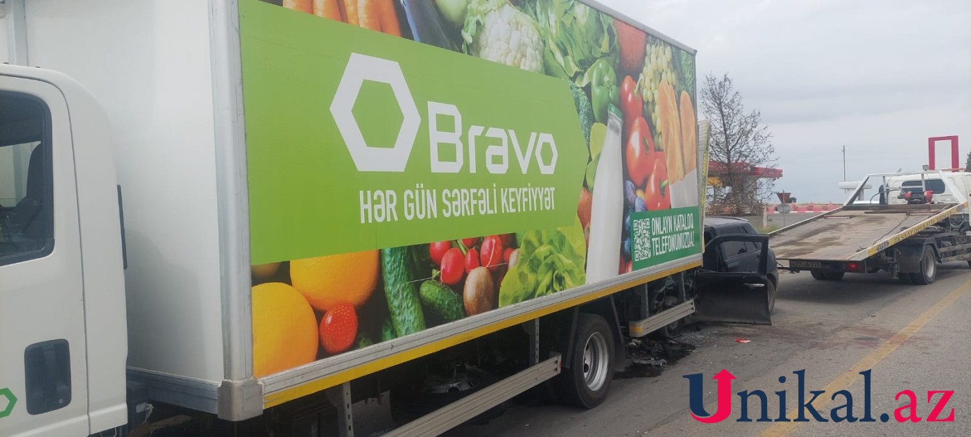 "Bravo"nun maşını qəzaya düşdü - XƏSARƏT ALANLAR VAR (FOTOLAR)