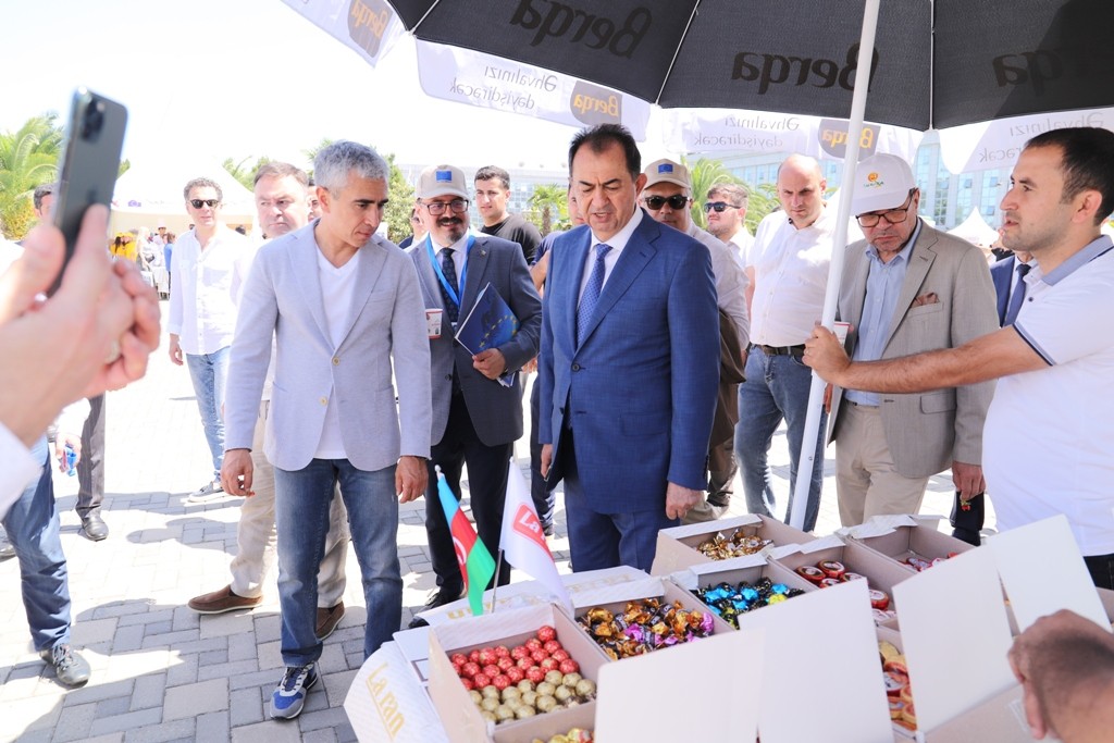 Sürətli idman avtomobillərinin yürüşü yekunlaşdı - FOTO