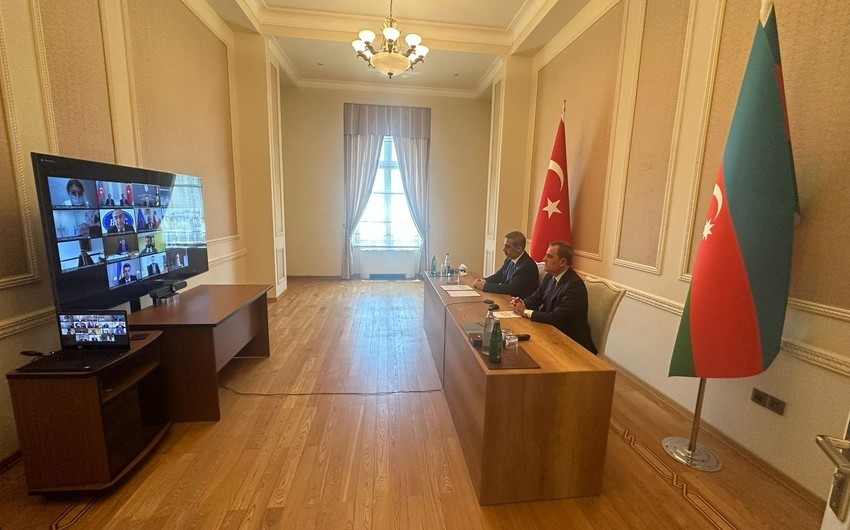 XİN rəhbərləri birgə iclasda iştirak etdilər - FOTO