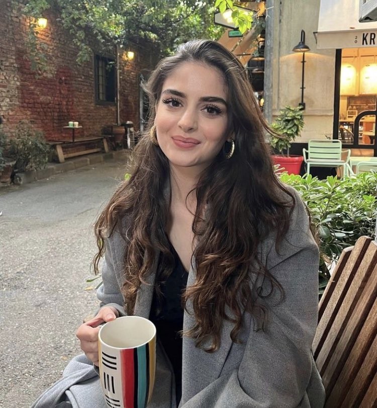 "Yalı çapkını"nın aktyoru onunla eşq yaşayır - FOTO