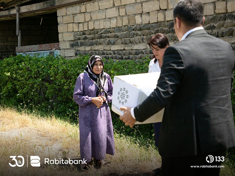 Rabitəbank 90 aztəminatlı ailəyə ərzaq yardımı göstərdi! - FOTOLAR